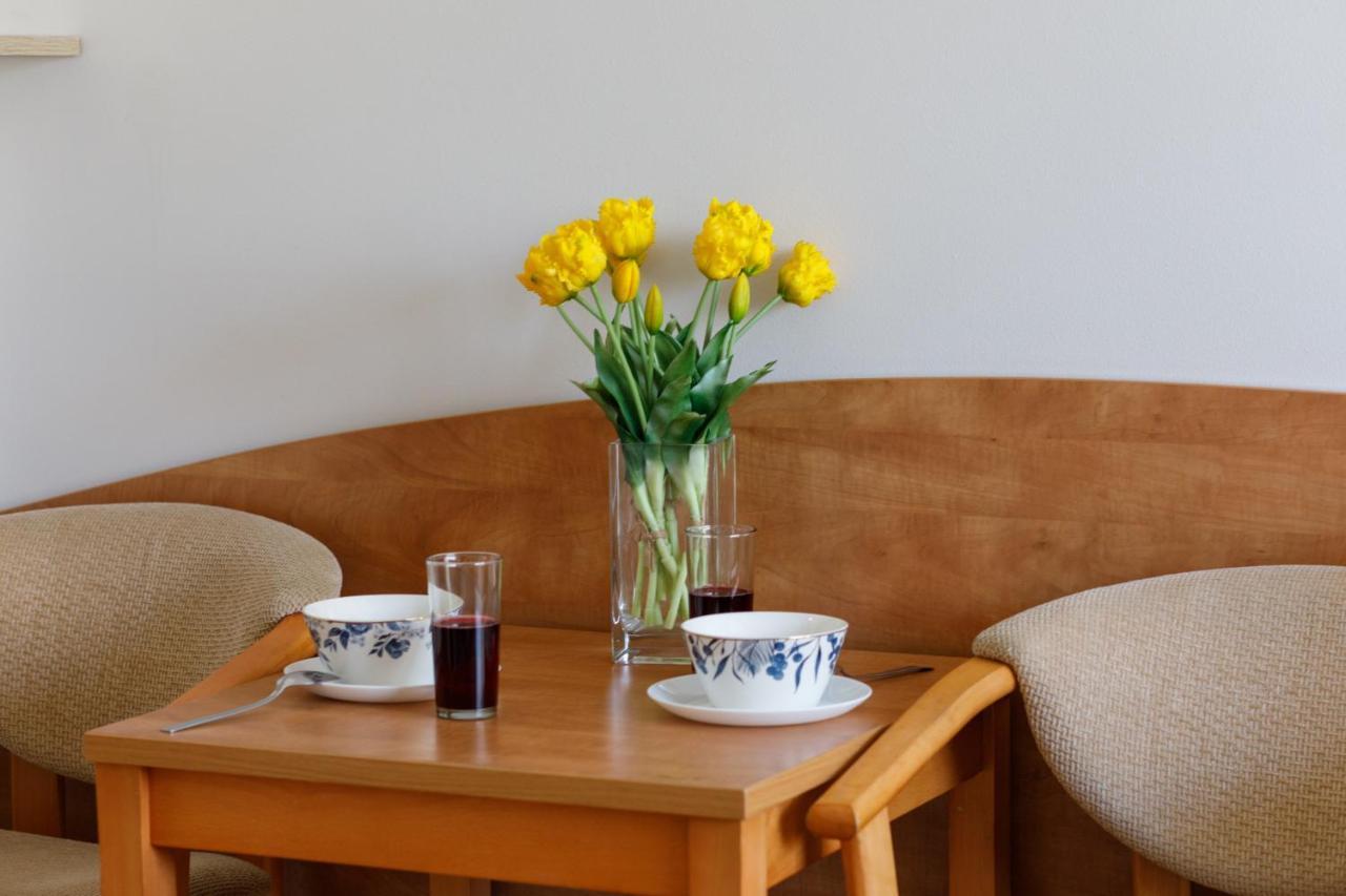 New Slavia Apartments Promenada Gwiazd By The Beach By Noclegi Renters ミエンジズドロイェ エクステリア 写真